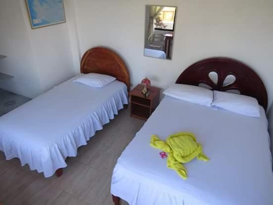 פורטו וילאמיל Hostal Insular מראה חיצוני תמונה